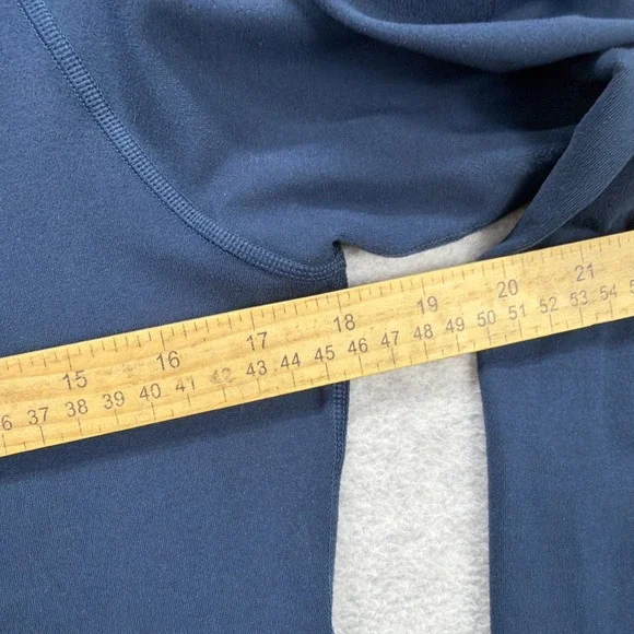 Mountain Hardwear Hoodie Womens Small Blue Lightweight Long Sleeve Shirt Running - Picture 8 of 8